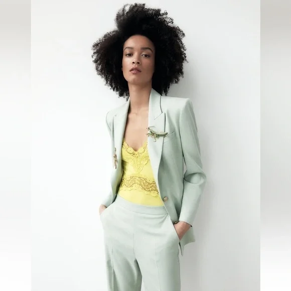 ZARA Fitted Blazer With Golden Buttons
